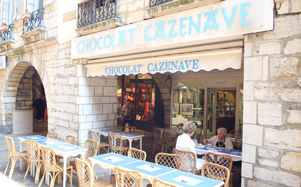 Bayonne cafes & chocolate shops