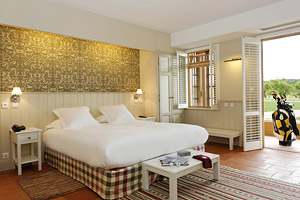 Chateua des Vigiers - Relais bedroom