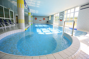 Dolce Chantilly Hotel