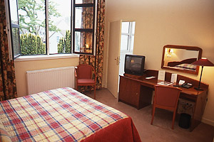 Hermitage Hotel - bedroom