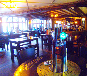Arlington Hotel Temple Bar - The bar