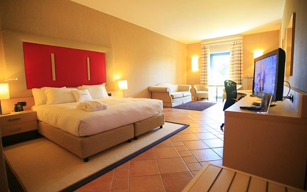 Acaya - Hilton Doubletree hotel