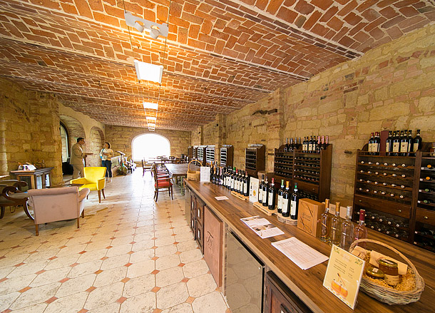 Montemagno wines