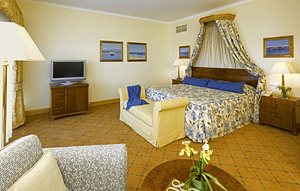 Quinta do Lago hotel bedroom