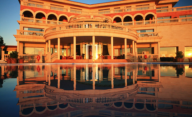 Port Adriano pool and entrance
