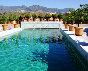 Rio Real's secluded rooftop pool