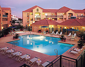 Central pool and reception