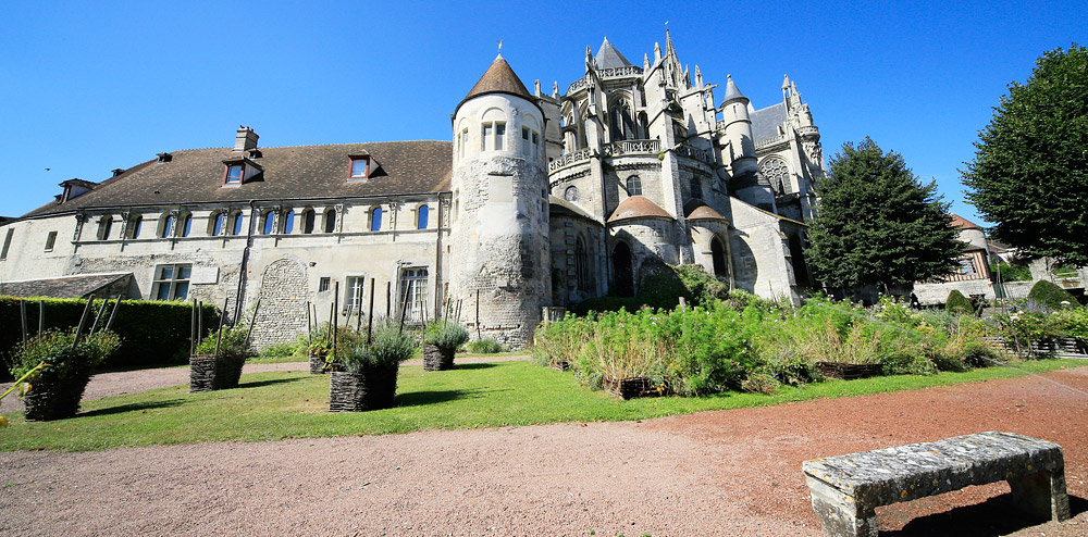 Senlis Cathedral