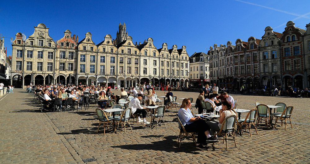 Arras main square in the Summer