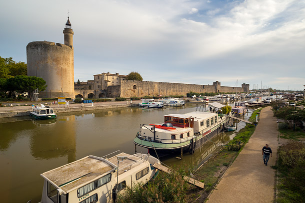 Aigues Mortes walls & canal