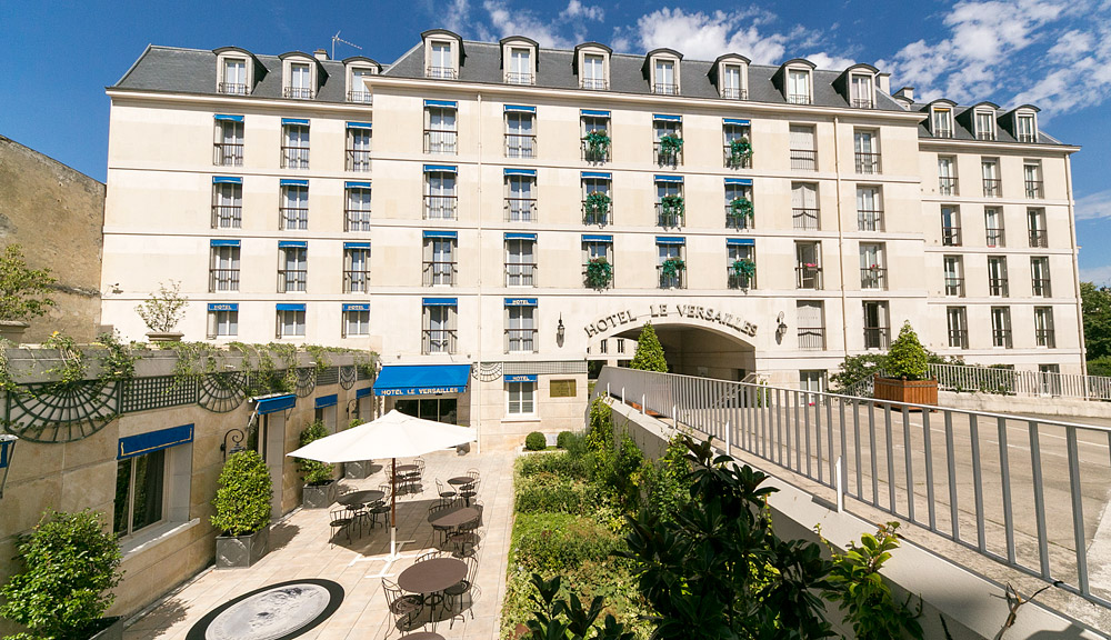 Le Versailles hotel**** - Versailles