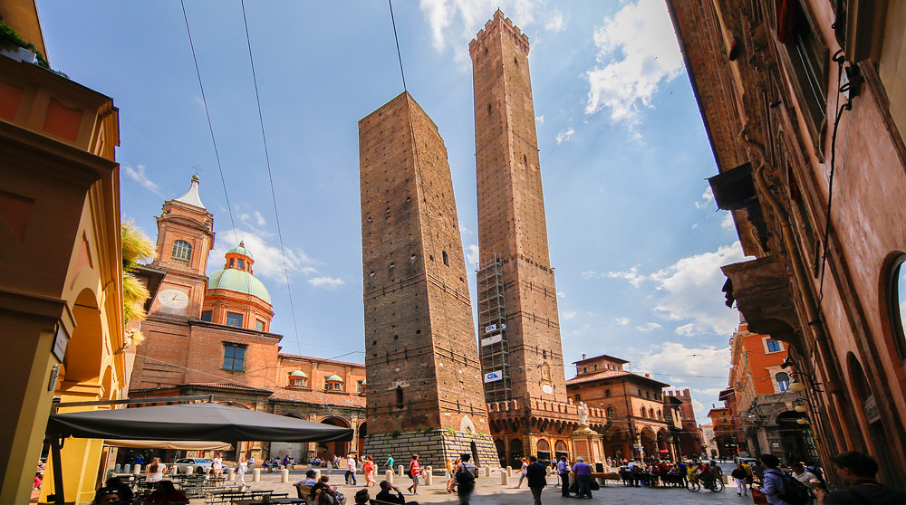 Bologna towers