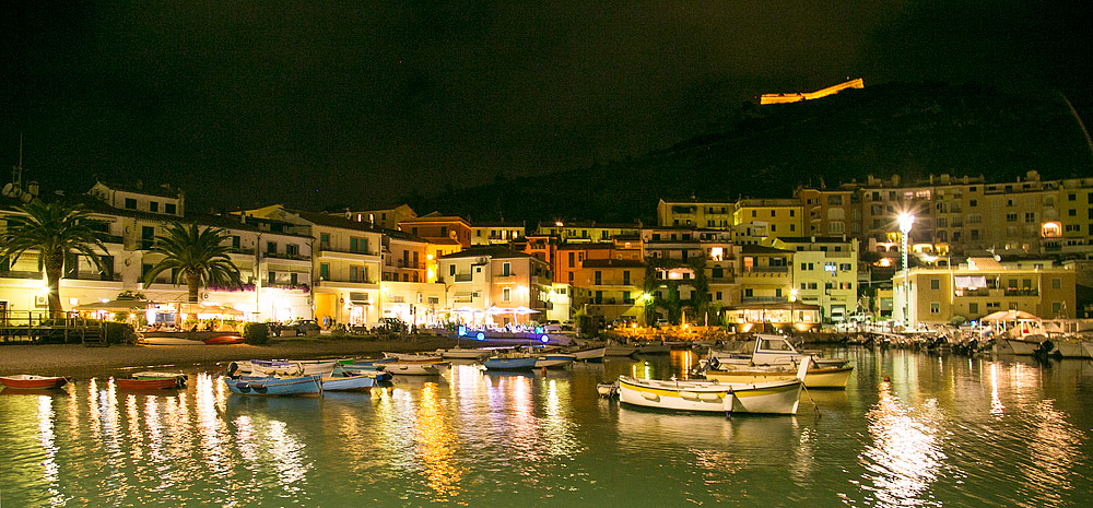 Porto San Stefano by night