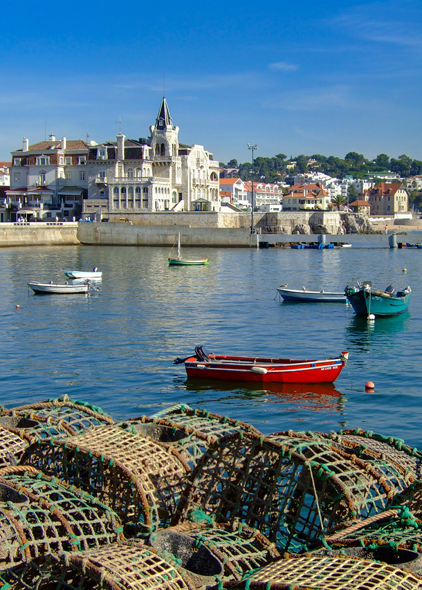 Cascais port & pots