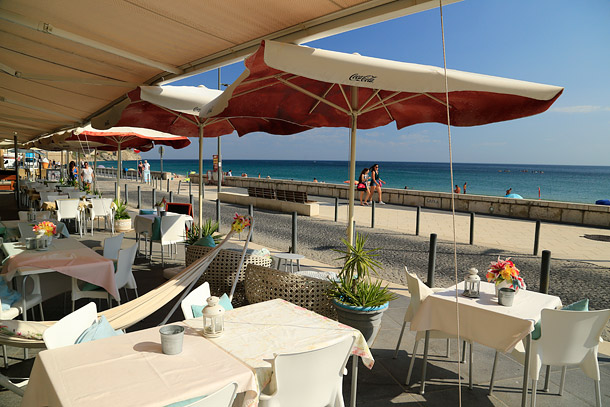 Sesimbra seafront