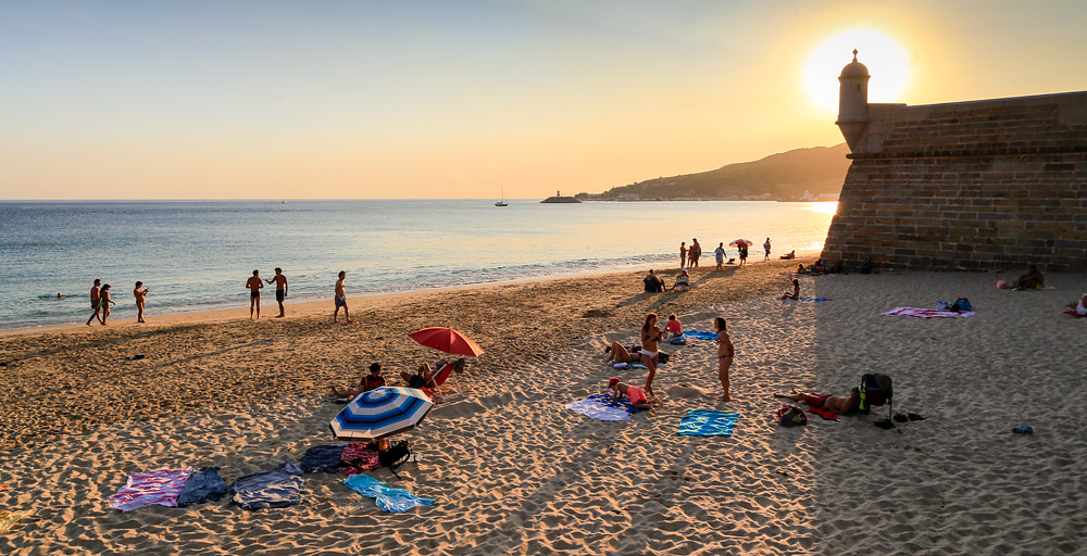 Sesimbra beach evening