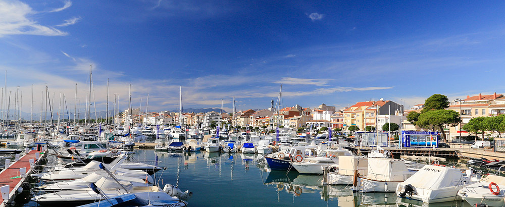 Port Cambrils marina